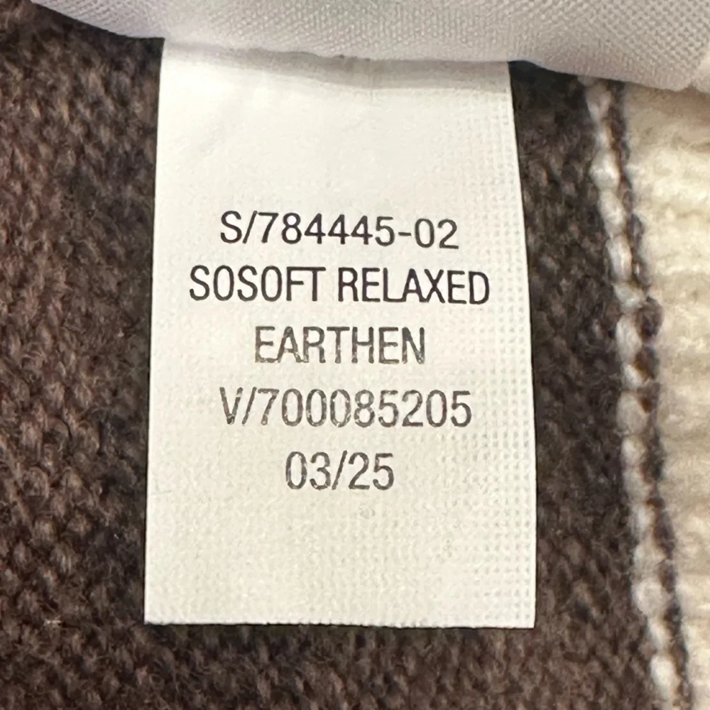 Old Navy SoSoft Loose V-Neck Sweater, Size XL. - Picture 6 of 10